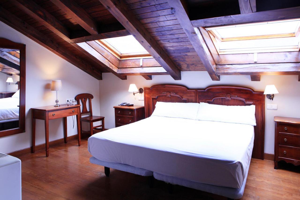 Hostal Antxitonea Elizondo Dış mekan fotoğraf