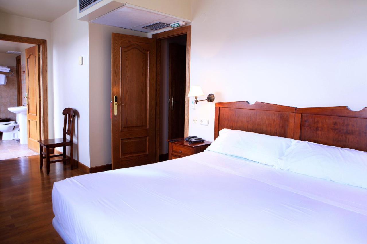 Hostal Antxitonea Elizondo Dış mekan fotoğraf