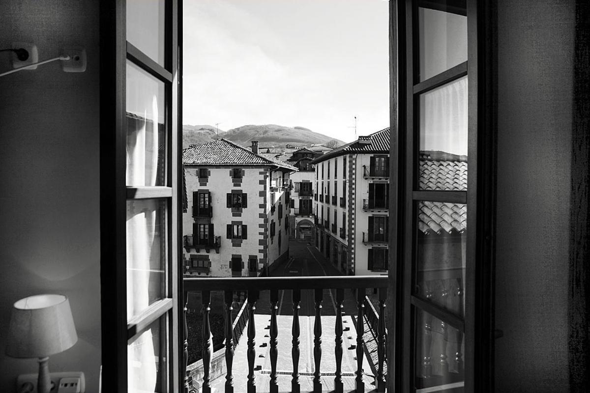 Hostal Antxitonea Elizondo Dış mekan fotoğraf